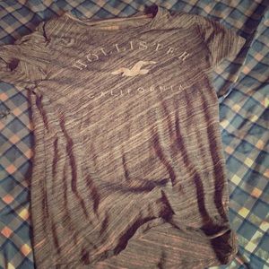 Xs holister woman tee shirt